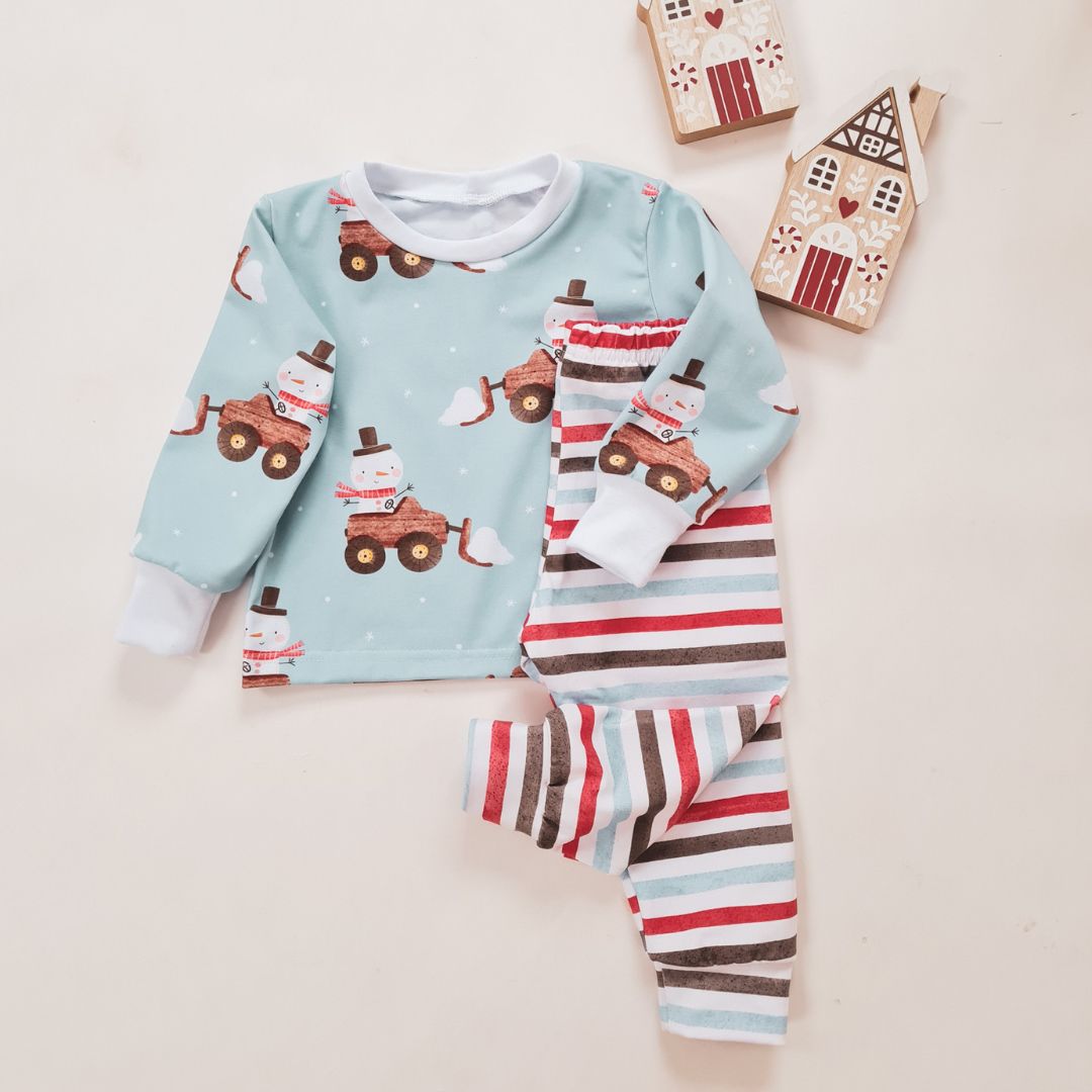 Otroška pižama snežaki