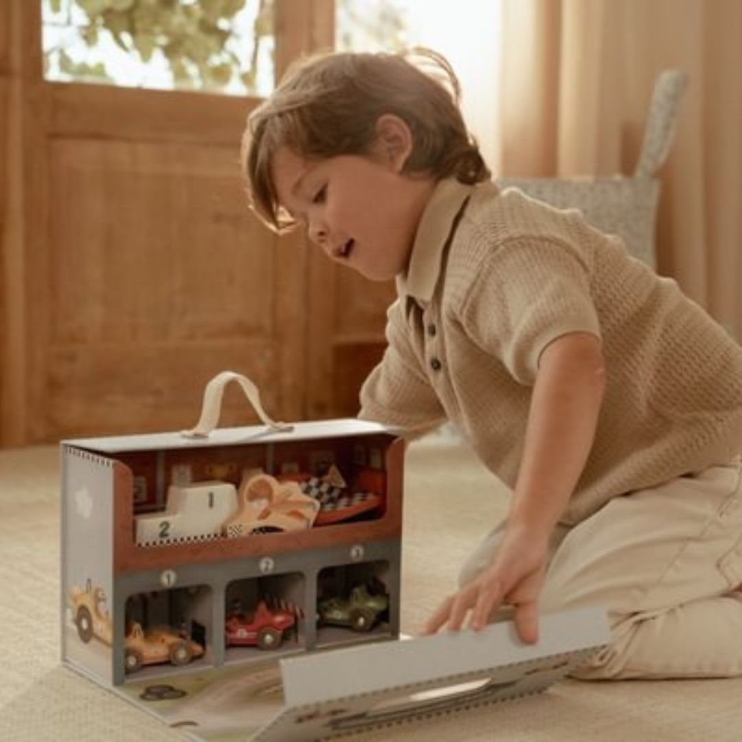 Little Dutch lesena igrača dirkalna steza